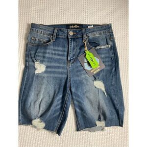 INDIGO REIN junior Size 11/29 Distressed Shorts